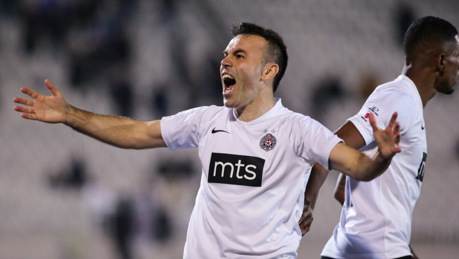 NATHO NAKON POVRATKA GROBARA NA TRIBINE: „Bio je to osećaj kao na košarkaškim mečevima u Areni“