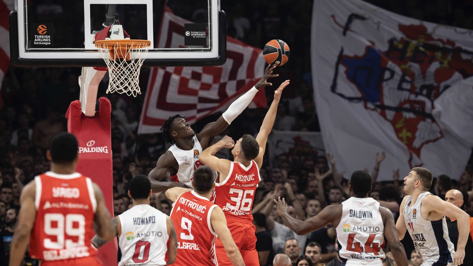 Zvezda pokazala značaj Arene: Zaustavljen jedan od najboljih šutera takmičenja, odbrana vodi crveno-bele do plej-ofa Evrolige?