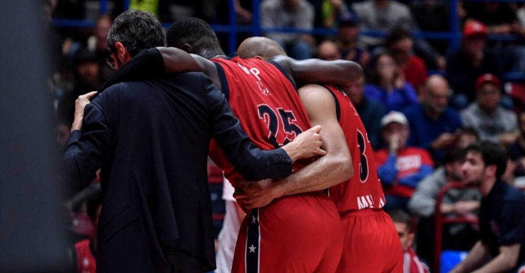 Dobre vesti za Partizan: Košarkaš milanske Olimpije Usman Diop zbog povrede pauzira najmanje tri nedelje!