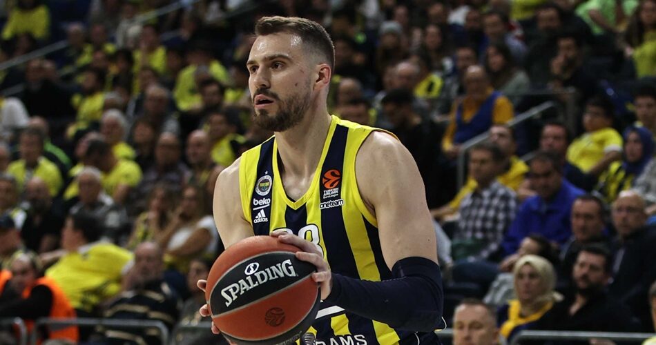 Gudurić trojkom presudio Asvelu: Jedna stvar će mučiti Jasikevičijusa!