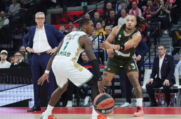 PARTIJA ZA ZABORAV: NBA zvezda se obrukala na debiju u Evroligi!