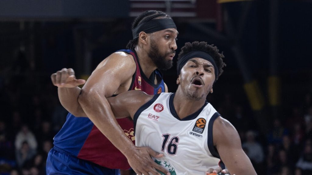 Zek Ledej preoteo MVP nagradu Karliku Džonsu