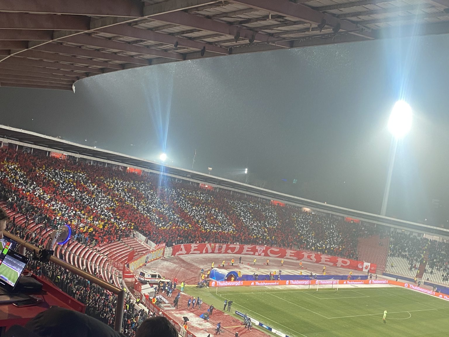 Sjajna koreografija “Delija”: Podsetnik na 2004. i pobedu protiv PSV-a! (FOTO)
