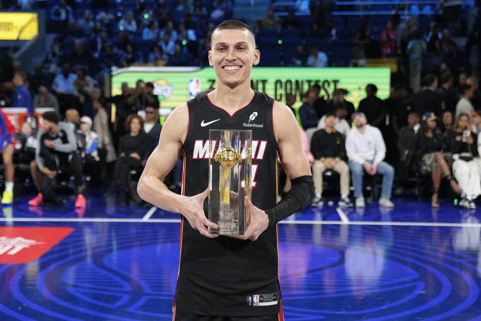 Saigrač Nikole Jovića najbolji trojkaš u NBA!