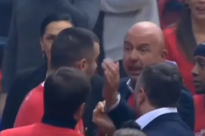 Zvezda se oglasila saopštenjem: Evo šta je razlog sukoba Lazića i Neše Ilića!