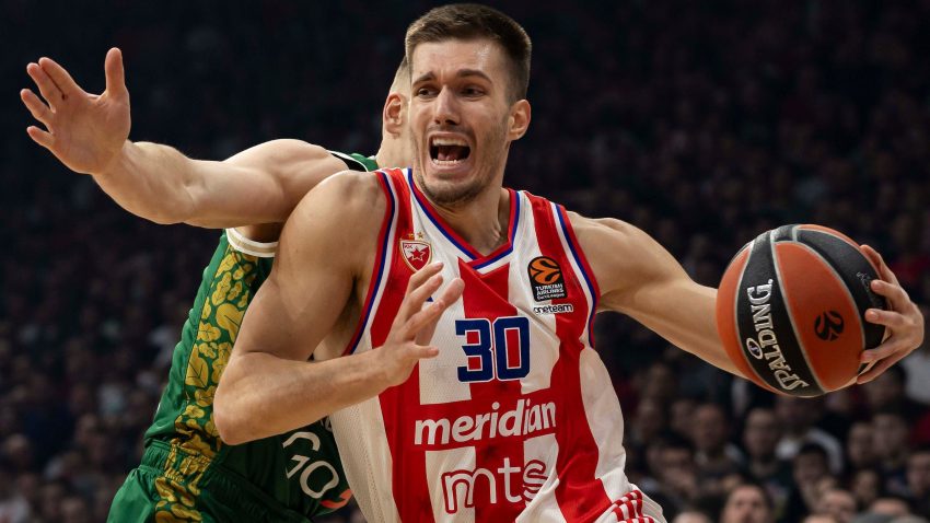 Petrušev najavio ostanak u Zvezdi?