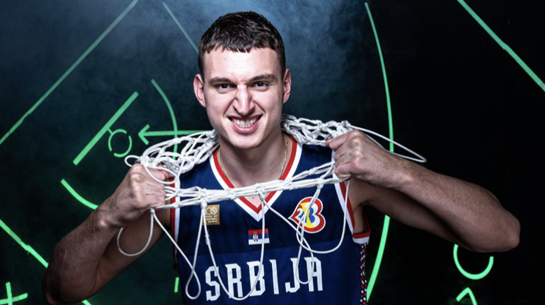 Jokiću odmori, tu je Nikola Jović