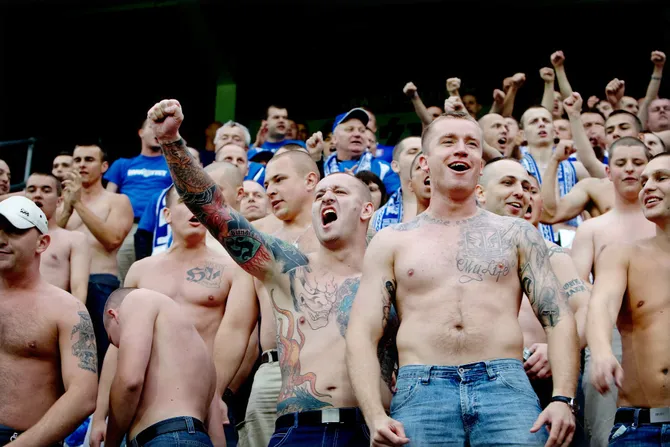 Poznato koliko još navijača Leha stiže u Beograd
