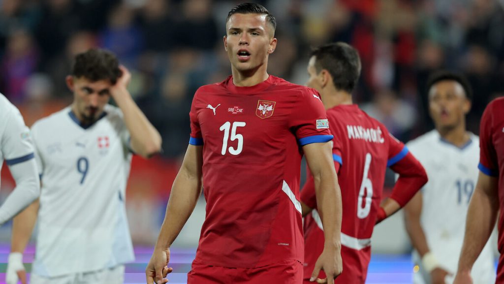 Lacio ide po Simića: Srpski štoper na meti rimskog velikana