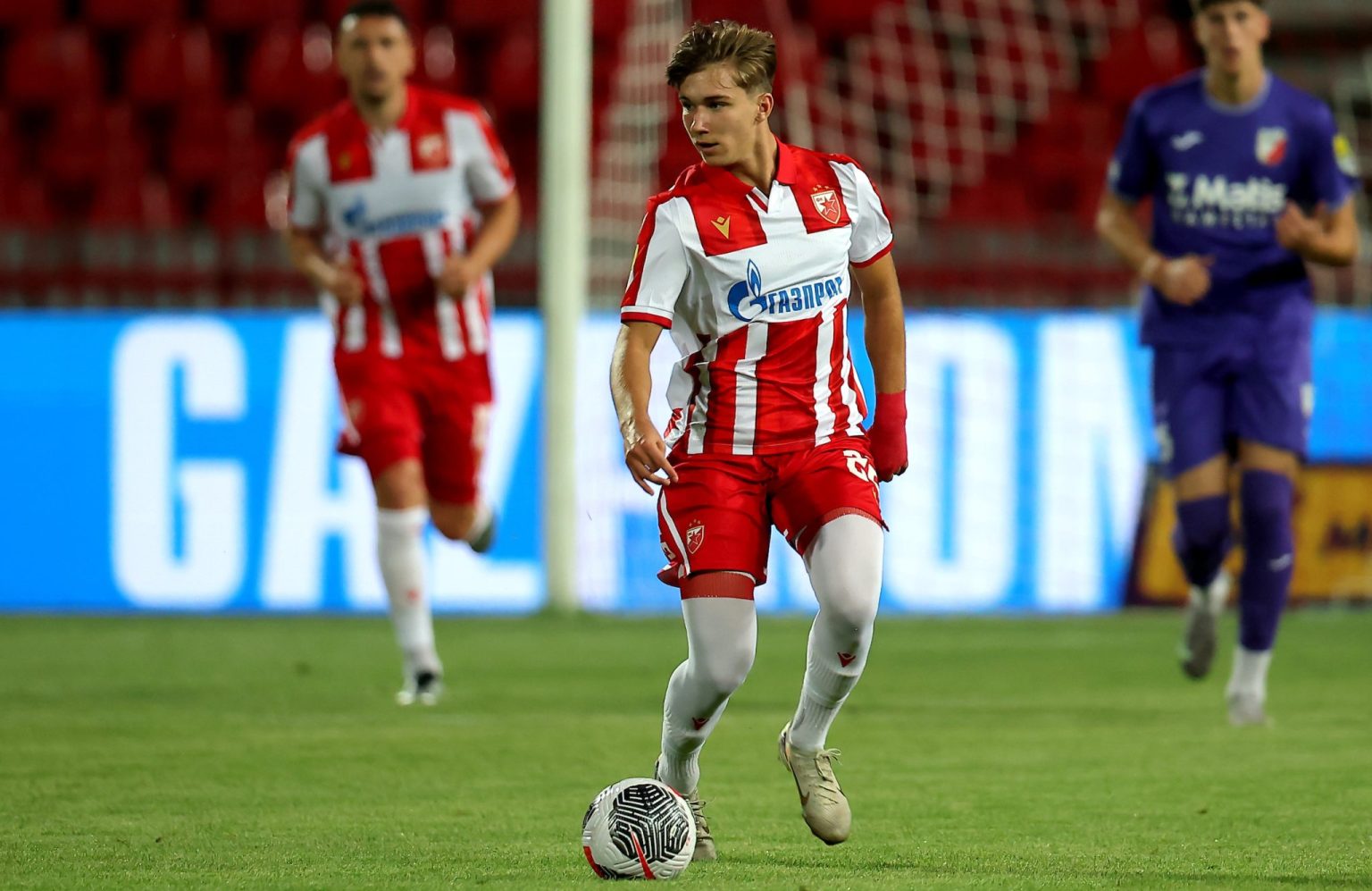 Kostov pred proslavu rođendana Marakane: „Očekuje nas težak raspored i veliki izazovi u Ligi Evrope“