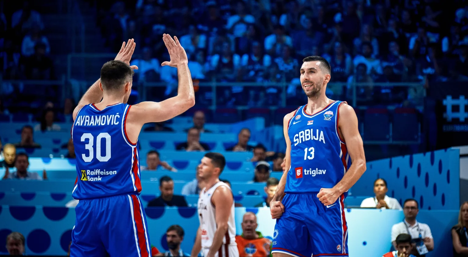 Srbija sa „pola gasa“ savladala Čehe i nastavila niz nepobedivosti