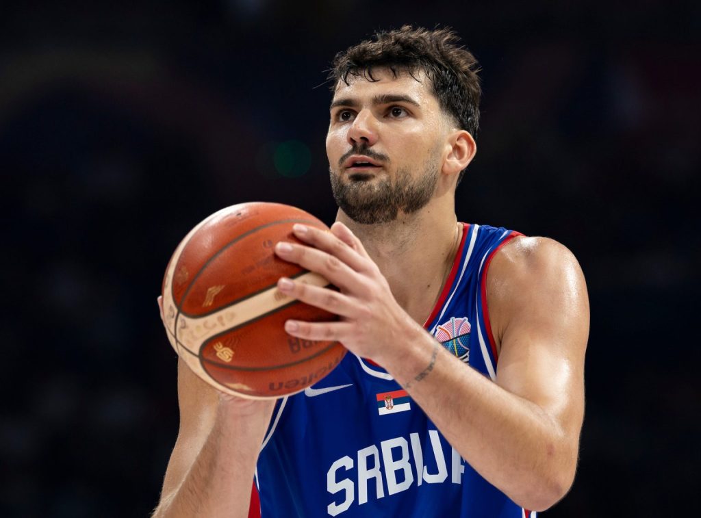 Vukčević: ,,Imao sam loše iskustvo u Partizanu, bežao sam sa časa da bih gledao reprezentaciju”
