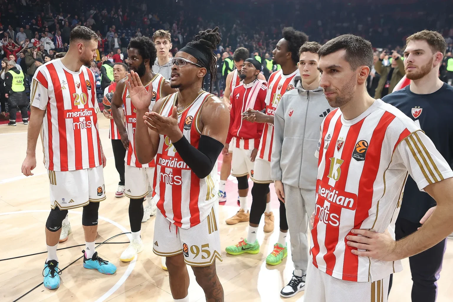 Zvezda i dalje može među šest – ovo je jedini preostali put