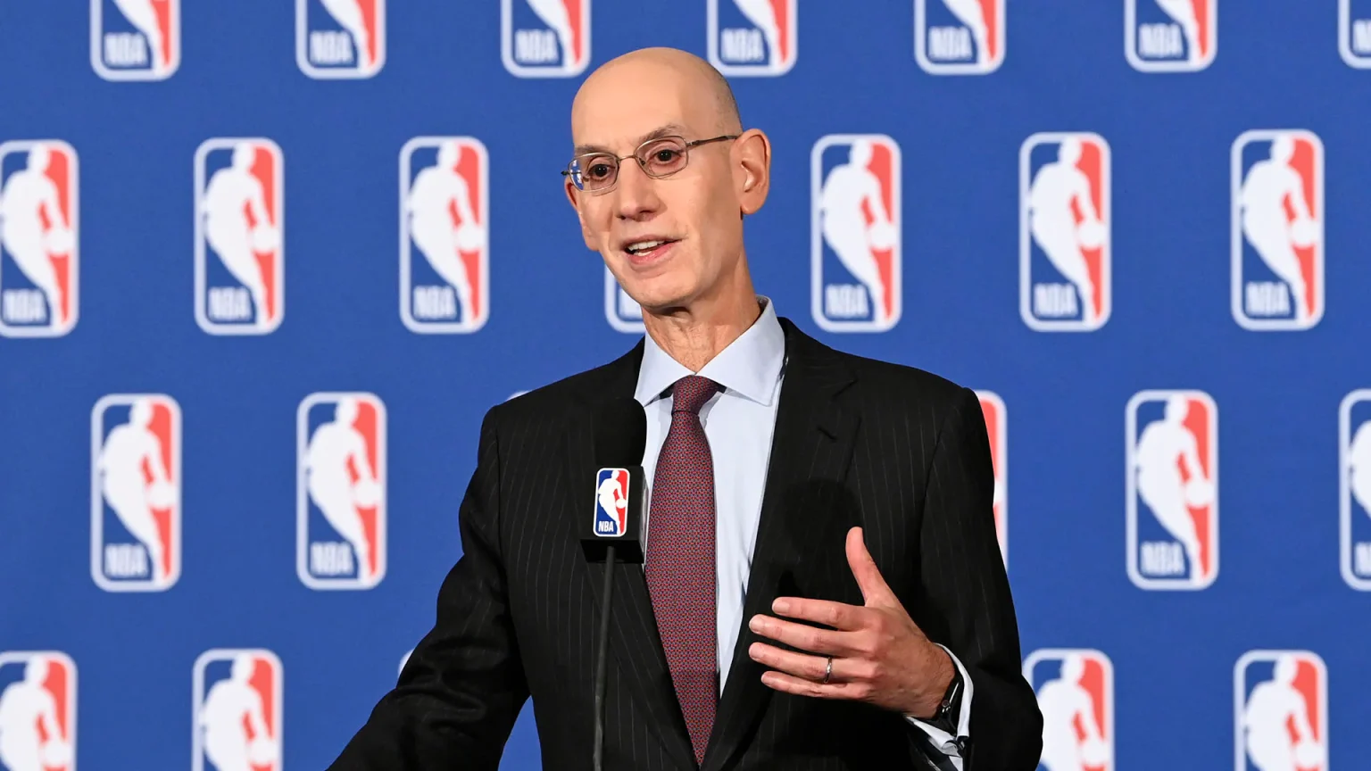 Adam Silver najavio Pariz Sen Žermen u NBA Evropi