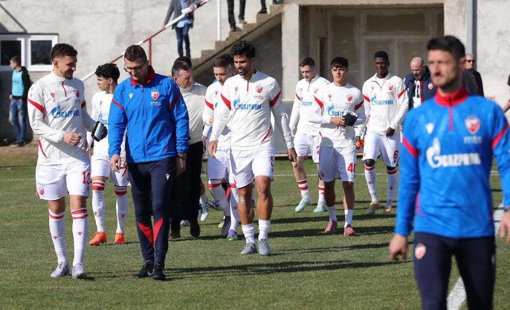 Zvezda i Obilić prijateljskim mečom obeležavaju vek od osnivanja kluba iz Zmajeva