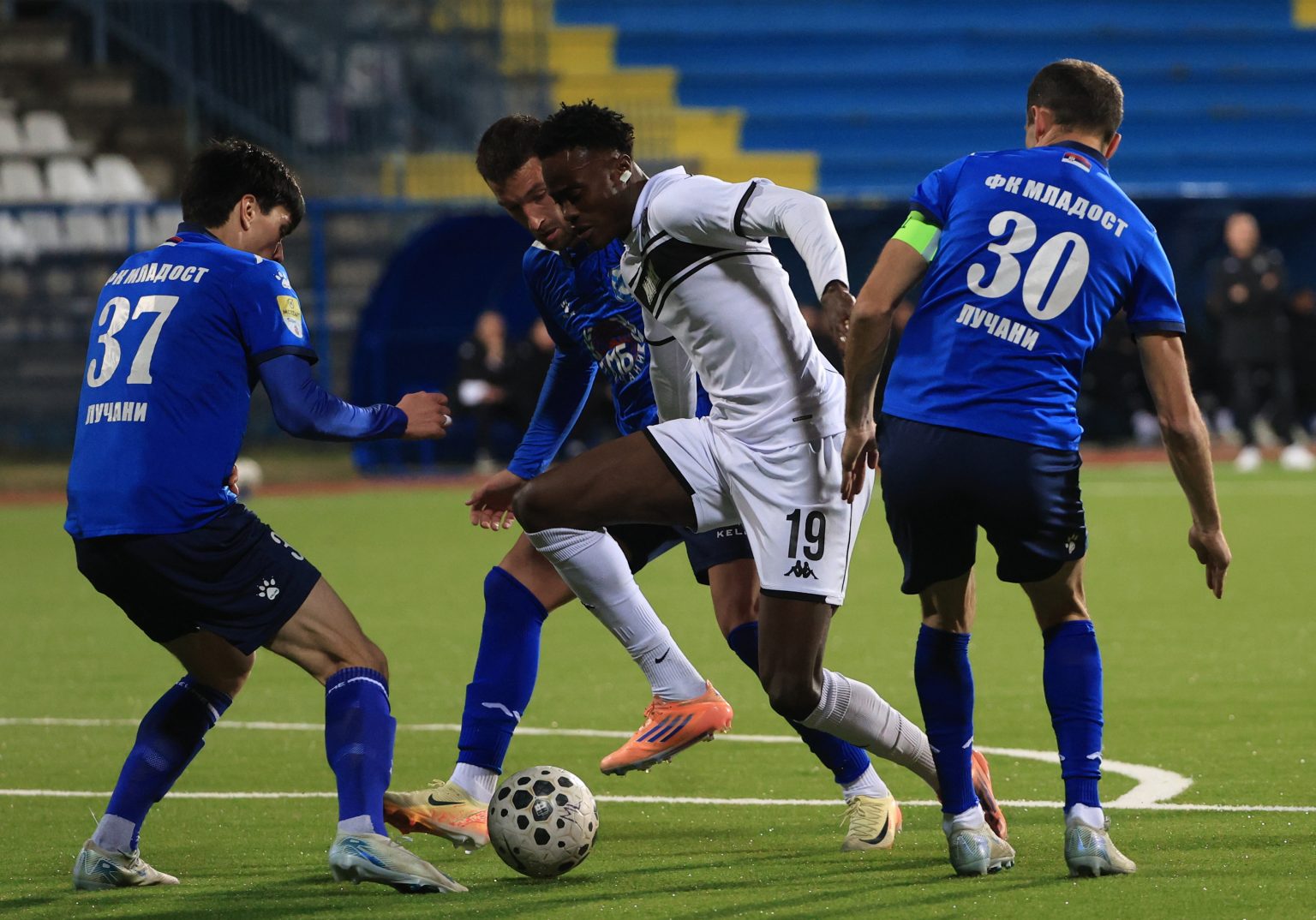 Partizan u lavirintu beznađa: Od letnjeg uživanja do prolećnog mrcvarenja i mraka