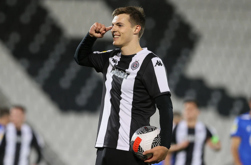 Milan potvrdio: Andrej Kostić potpisao, Partizan dobija 3,5 miliona evra