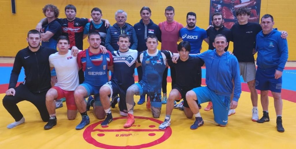 Srbija sa 14 rvača ide po medalje na EP u Zrenjaninu