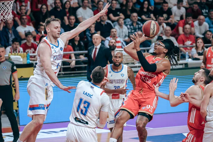Crvena zvezda ubedljiva u Laktašima, Miljenović ponovo dirigovao igrom