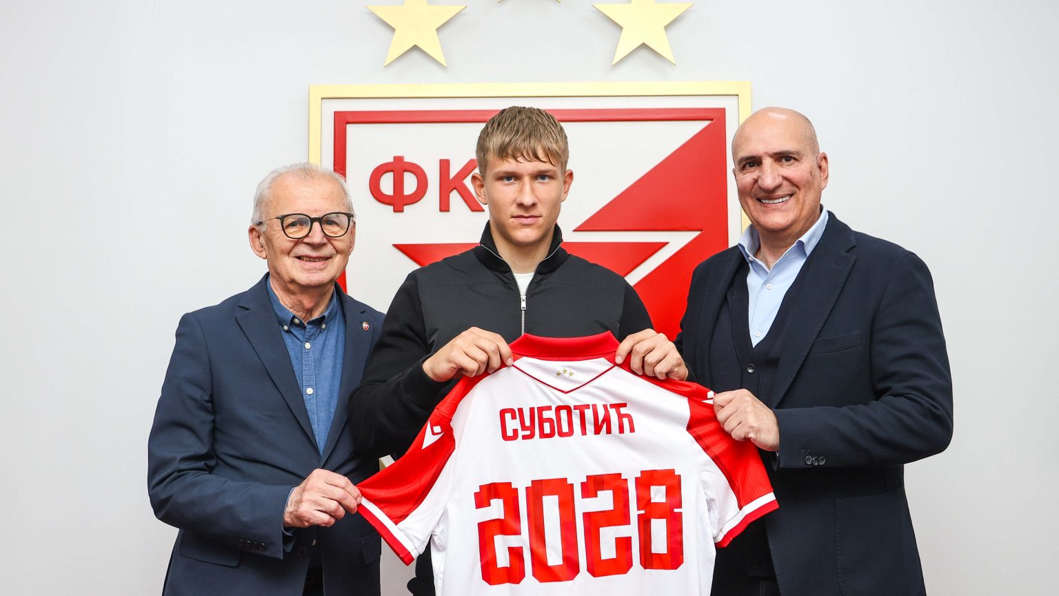 Vasilije Subotić stavio paraf na vernost do 2028. godine: Mladi talenat ostaje u Zvezdi kao zalog za budućnost