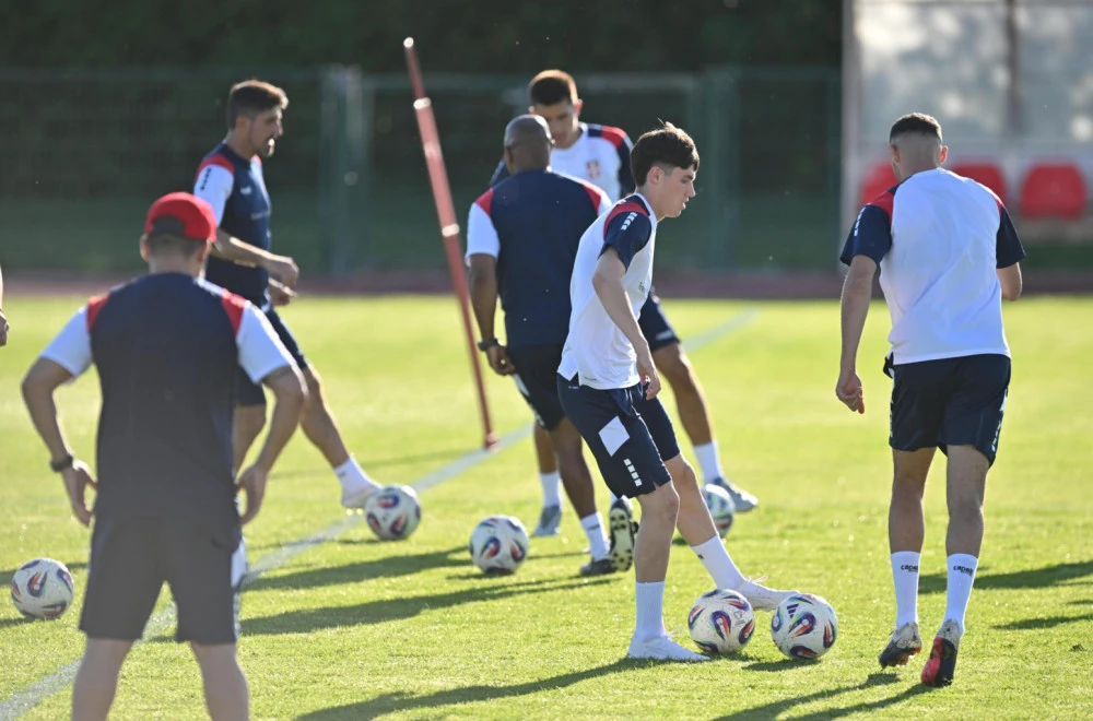Srbija oslabljena u Meksiku: Paunović ostao bez trojice posle katastrofe