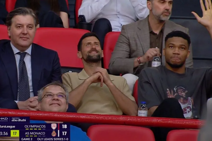 Novak pevao o Zvezdi u Pireju i uživao u pobedi Olimpijakosa (VIDEO)