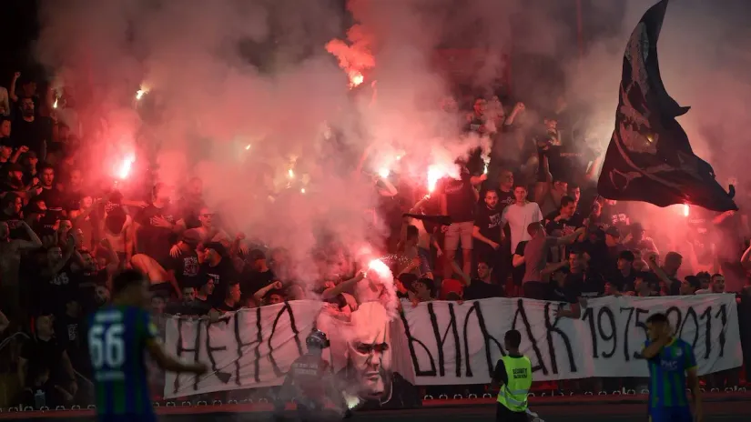 Matić ljut nakon gostovanja „Grobara“: Trudiš se da stadion i teren budu sređeni, a onda dođe beogradska stoka…