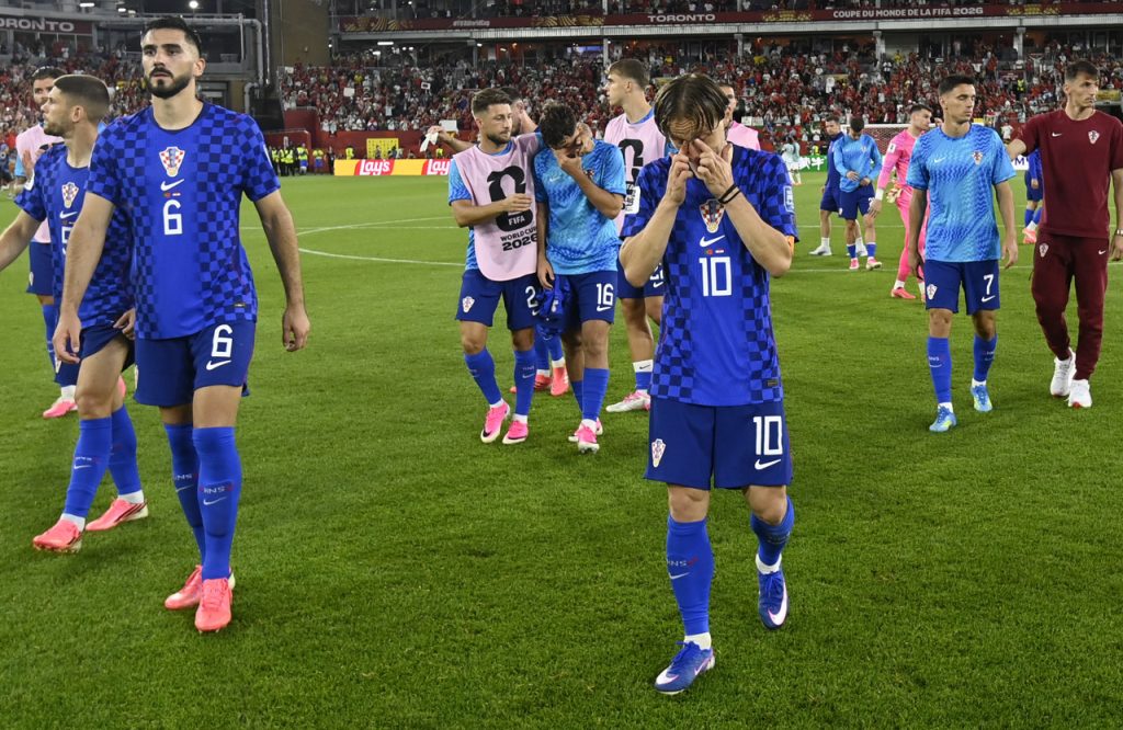 Oglasili se Hrvati nakon što Englezima nije poništen gol: ,,Oseti kosu, ali ne i kabl…“