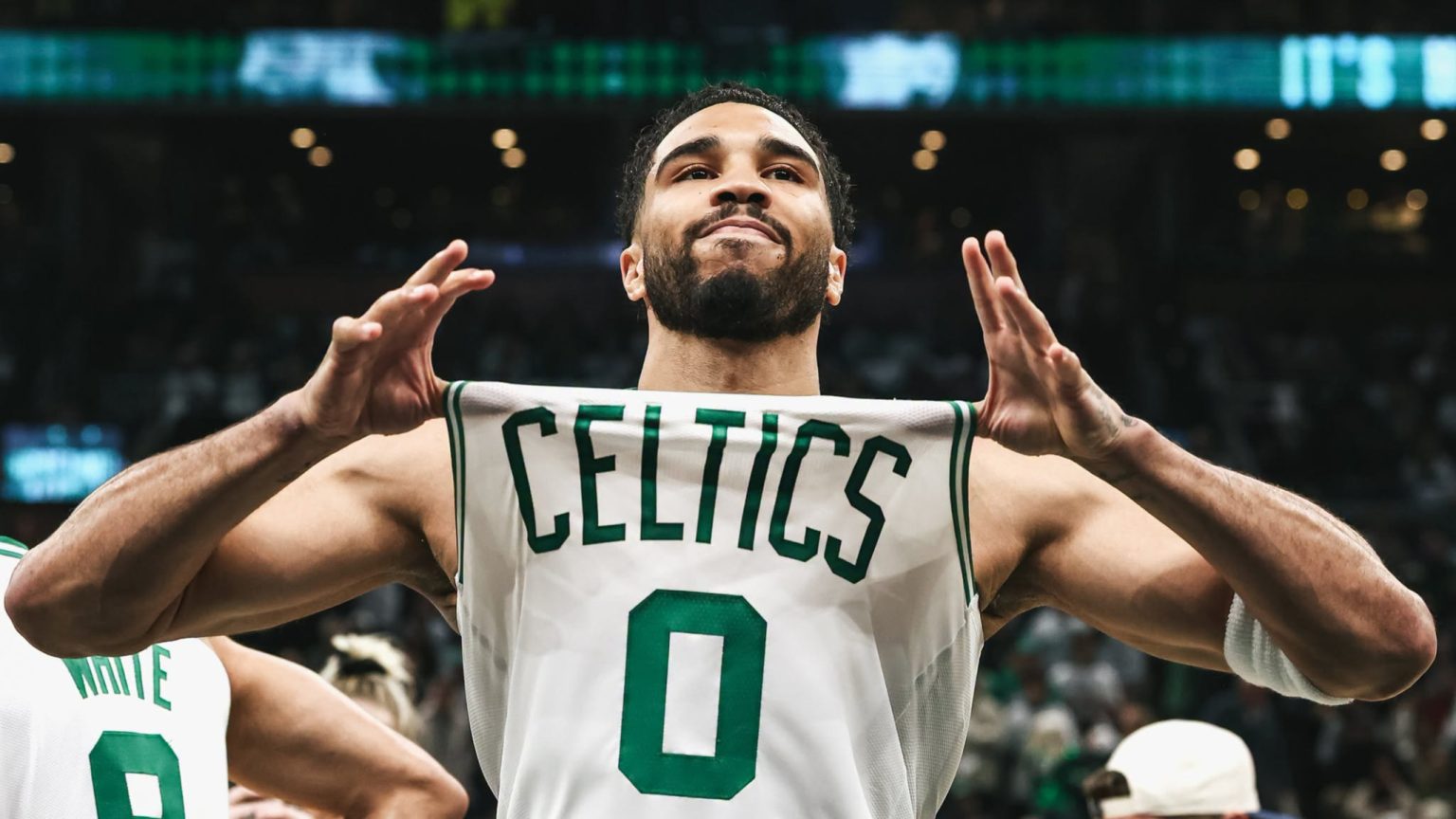 NBA spektakl pred novu sezonu: Boston razneo Braunovu Filadelfiju, Jović zasijao u trileru