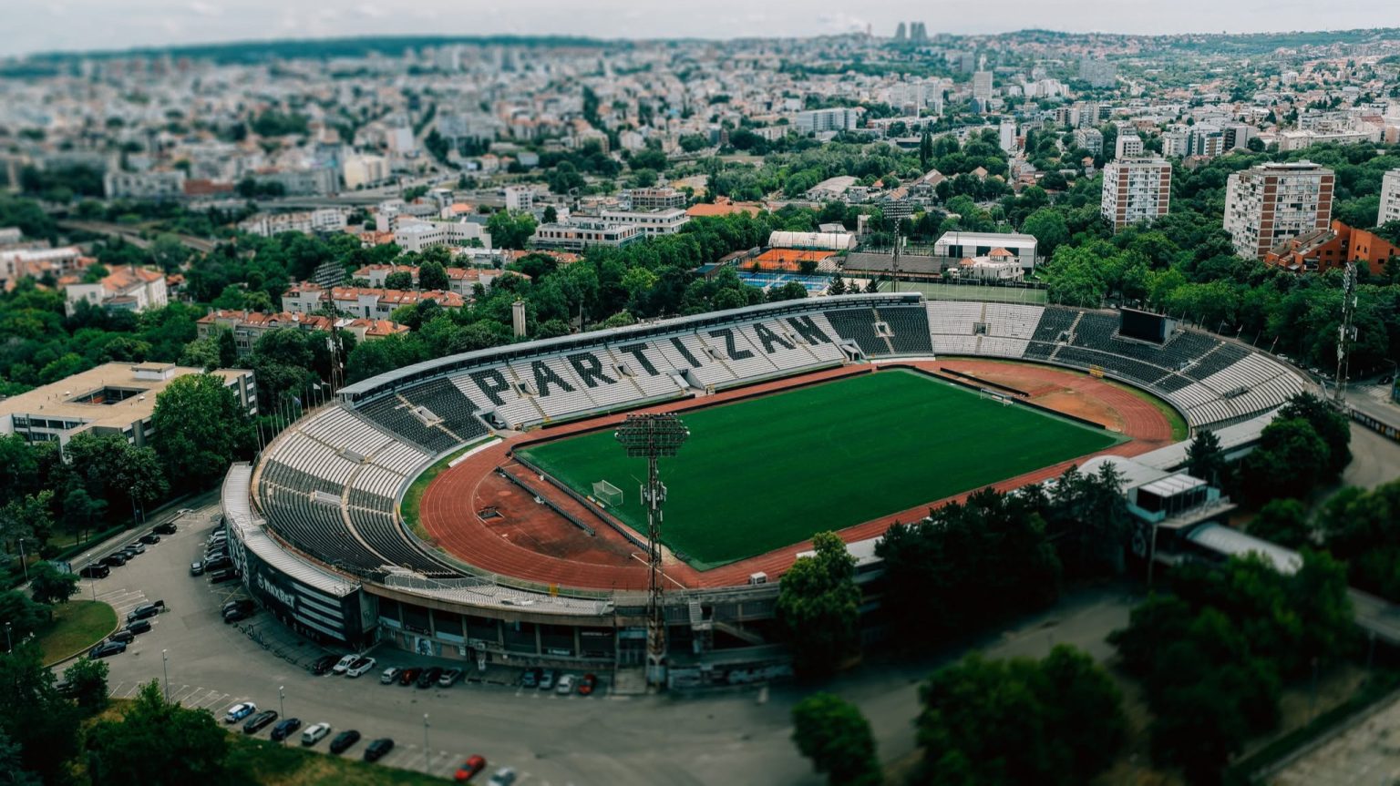 Partizan traži spas posle odlaska Ilića: Dva imena u igri za klupu crno-belih