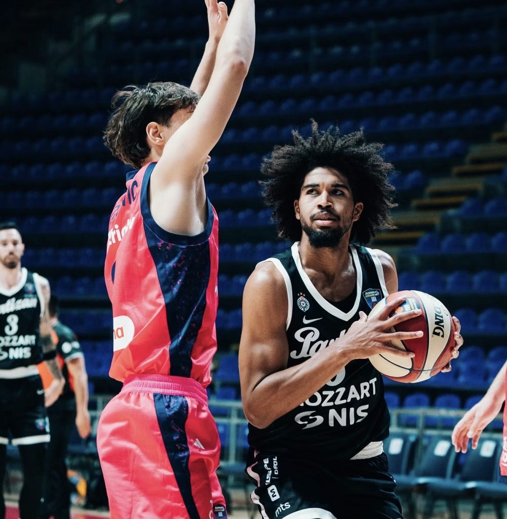 Probudio se i Tompson, zatrpao koš Mege i vodio Partizan do pobede na premijeri domaćeg prvenstva
