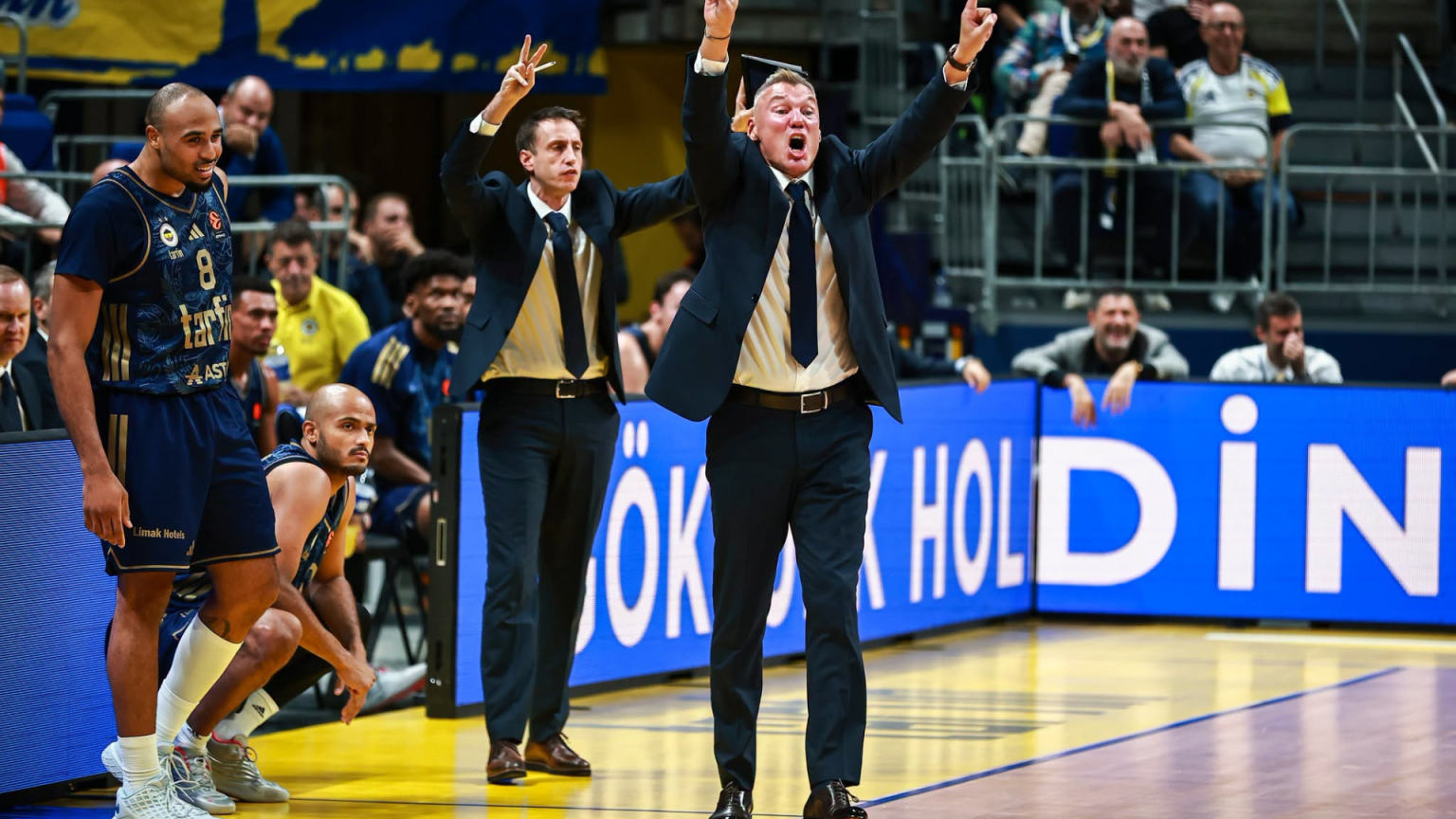 Šaras besan zbog rasporeda: Dva Superkupa i zgusnut kalendar napravili problem Fenerbahčeu