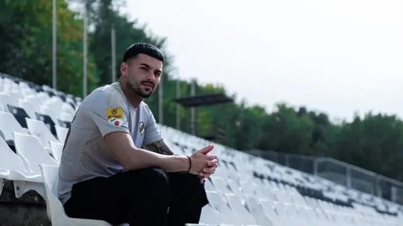 Zvanično: Nemanja Radonjić se vratio na Banovo brdo i ponovo uzeo broj 28!