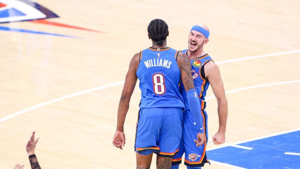 Jezive scene u NBA ligi: Zvezda Oklahome izneta sa parketa na nosilima, Šej jedva zadržao suze
